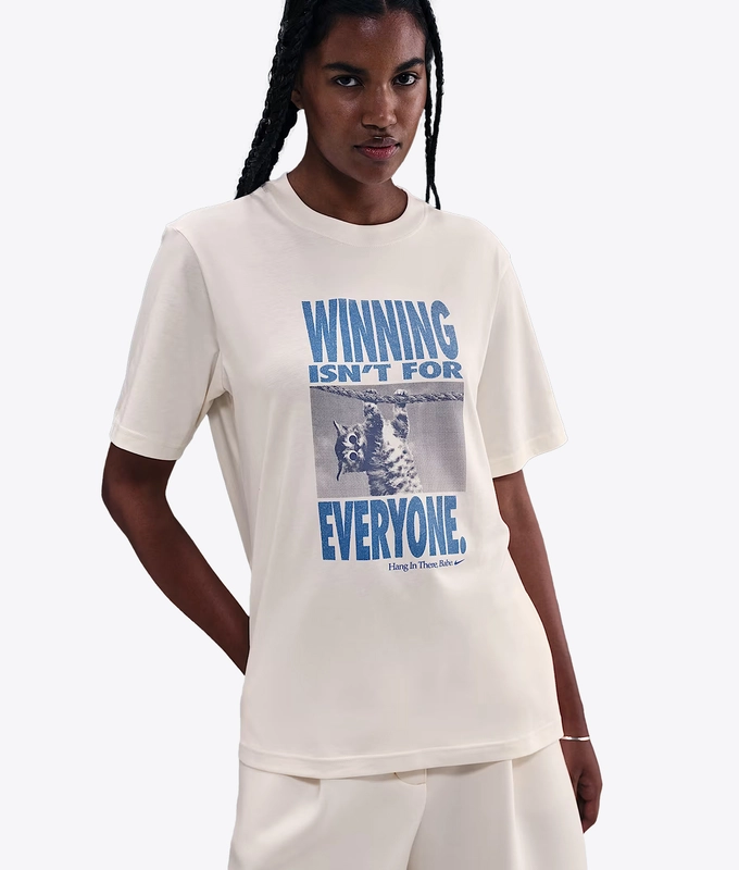 SPORTSWEAR SHORT SLEEVE TEE