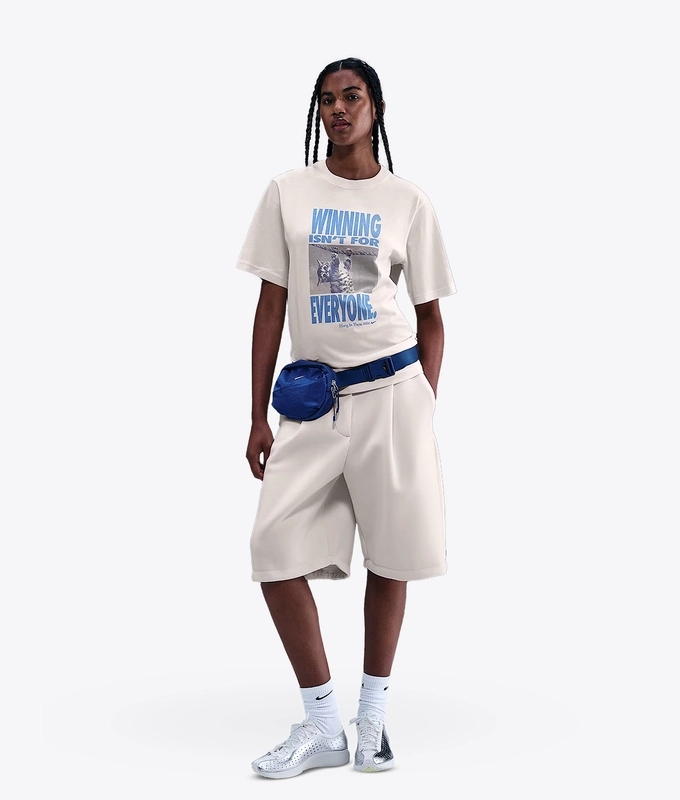 SPORTSWEAR SHORT SLEEVE TEE