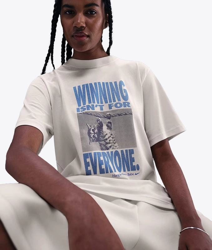 SPORTSWEAR SHORT SLEEVE TEE