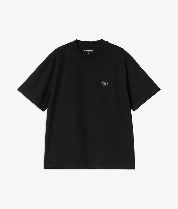 SHORT SLEEVE HEART PATCH T-SHIRT