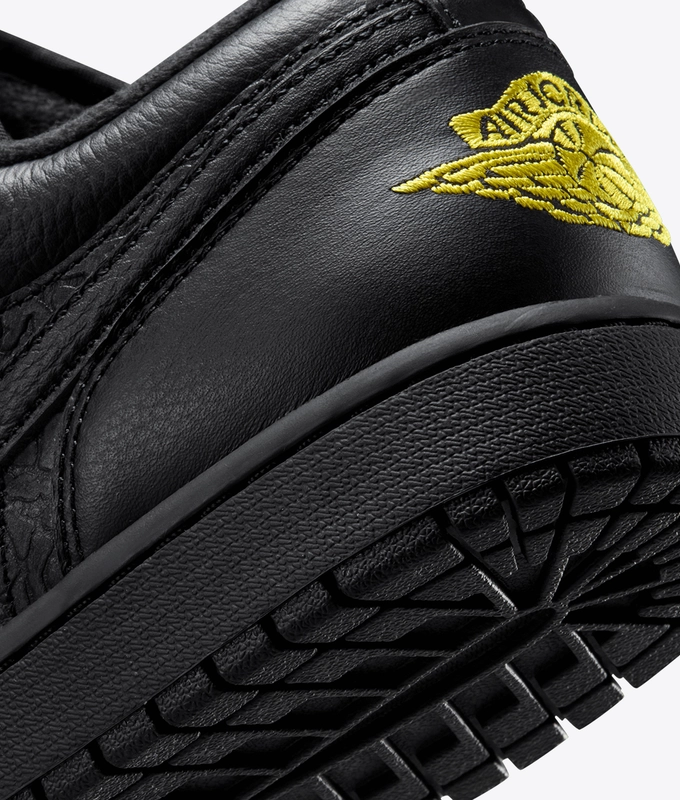 AIR JORDAN 1 LOW SE