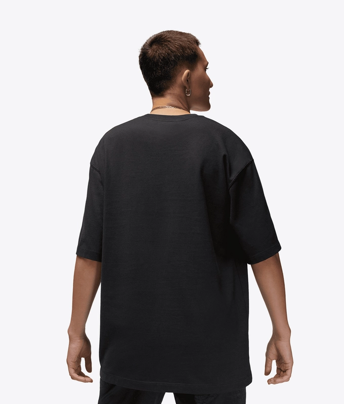 FLIGHT SHOE GRAPHIC OVERSIZED TEE