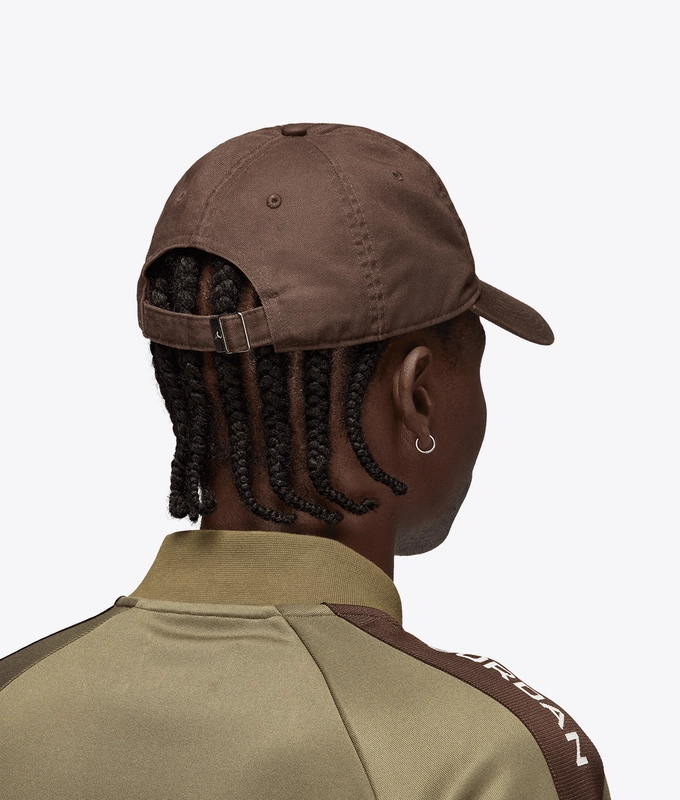 FLIGHT PATCH UNSTRUCTURED CURVED BILL CLUB CAP