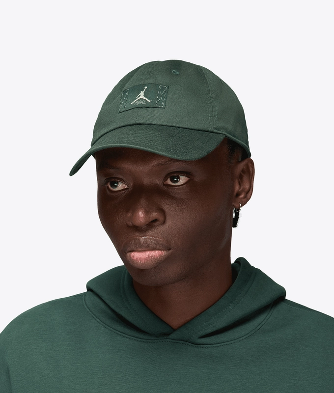 FLIGHT PATCH UNSTRUCTURED CURVED BILL CLUB CAP