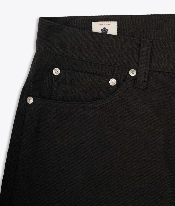 KUROZOME STRAIGHT DENIM PANTS