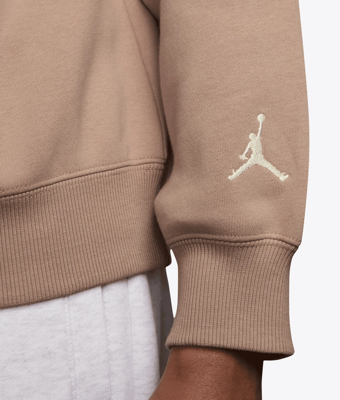 BROOKLYN REALTREE FLEECE GRAPHIC SWEATSHRT