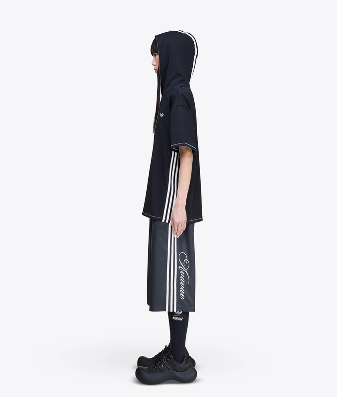 X AVAVAV HOODED TEE