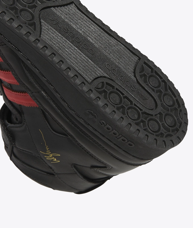 X WILLY CHAVARRIA FORUM 84 HIGH