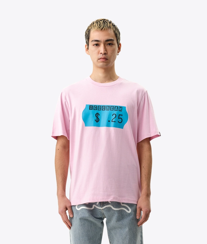 STICKER GRAPHIC T-SHIRT