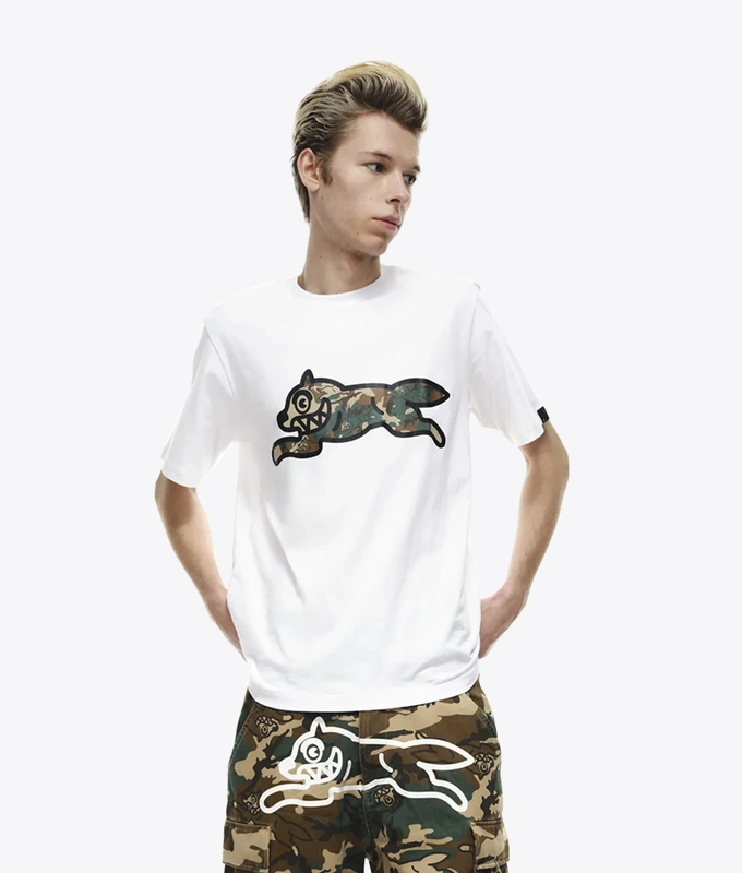 WOODLAND CAMO RUNNING DOG T-SHIRT