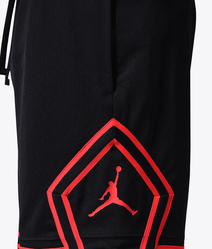 SPORT DRI-FIT DIAMOND SHORT