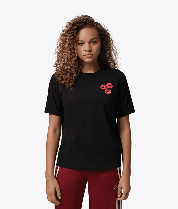JORDAN FLIGHT GIRLFRIEND KISS GRAPHIC TEE