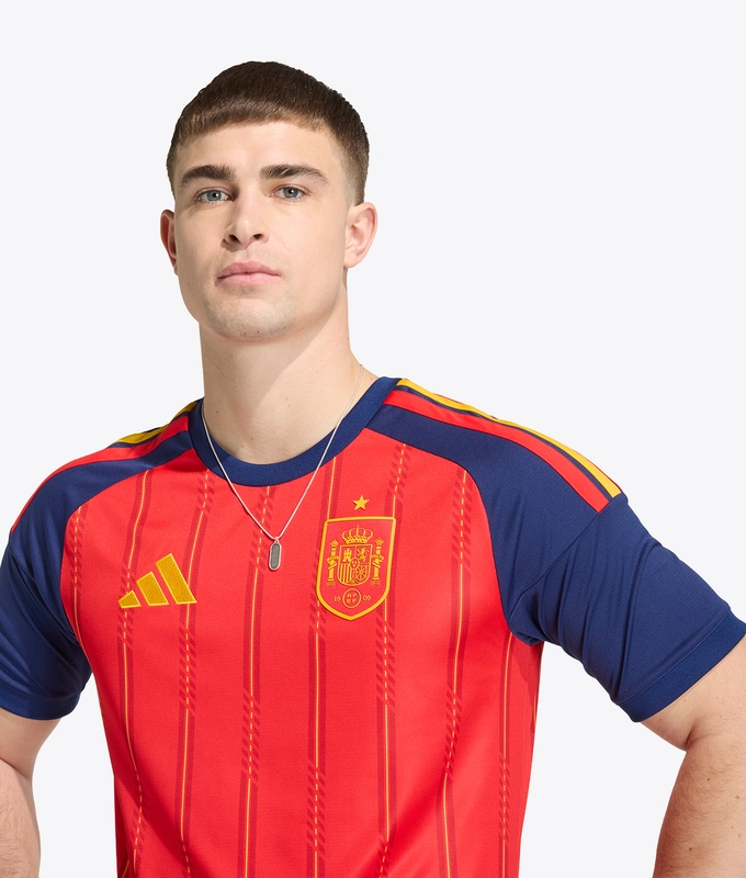 SPAIN 26 HOME JERSEY