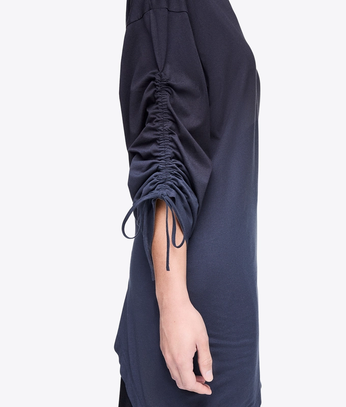 DIP DYE CINCHED DRAPE TEE