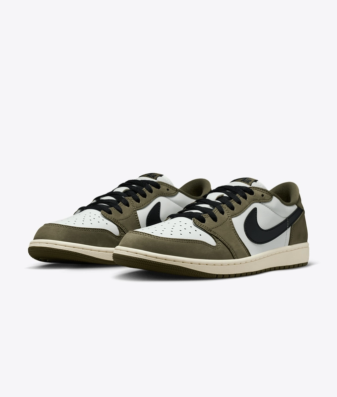 AIR JORDAN 1 RETRO LOW OG