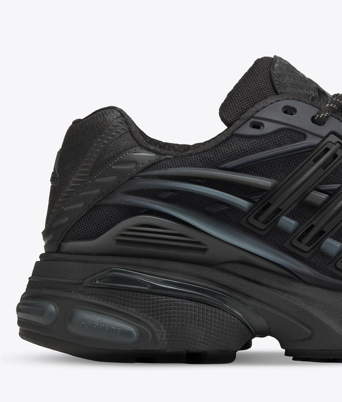 X PHARRELL WILLIAMS ADISTAR JELLYFISH