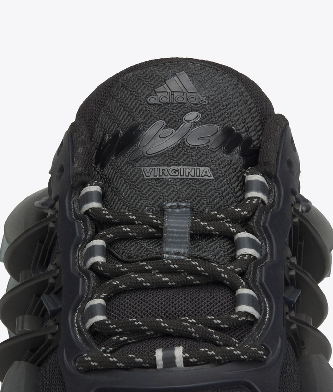 X PHARRELL WILLIAMS ADISTAR JELLYFISH