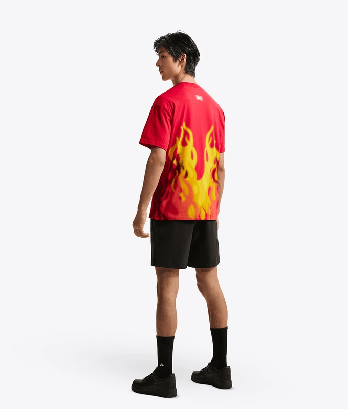 SPORTSWEAR GENDER NEUTRAL GRAPHIC TEE