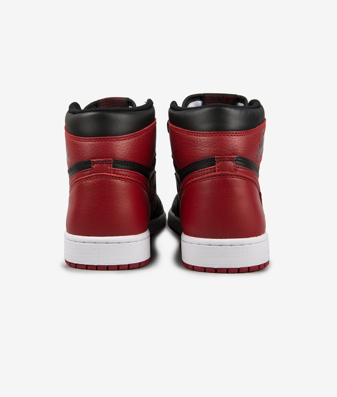 1 Retro High BLACK/VARSITY RED-WHITE