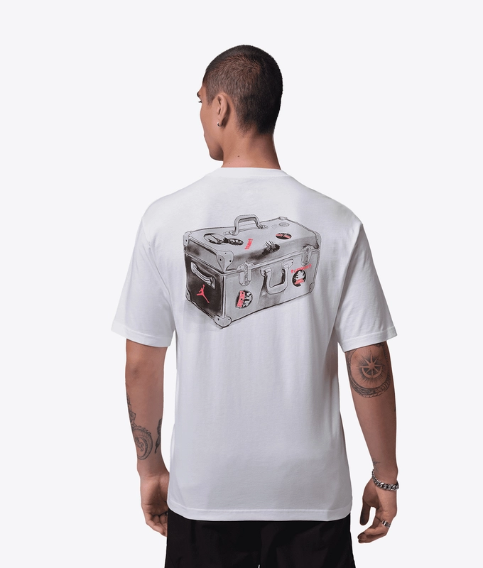 TRAVEL GRAPHIC CREW TEE