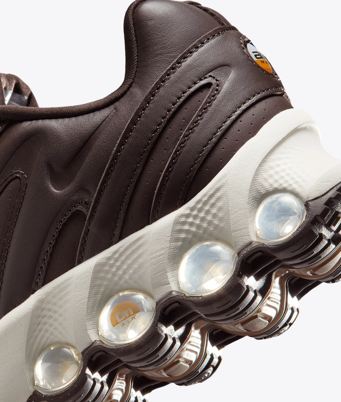 AIR MAX DN8 LEATHER SP