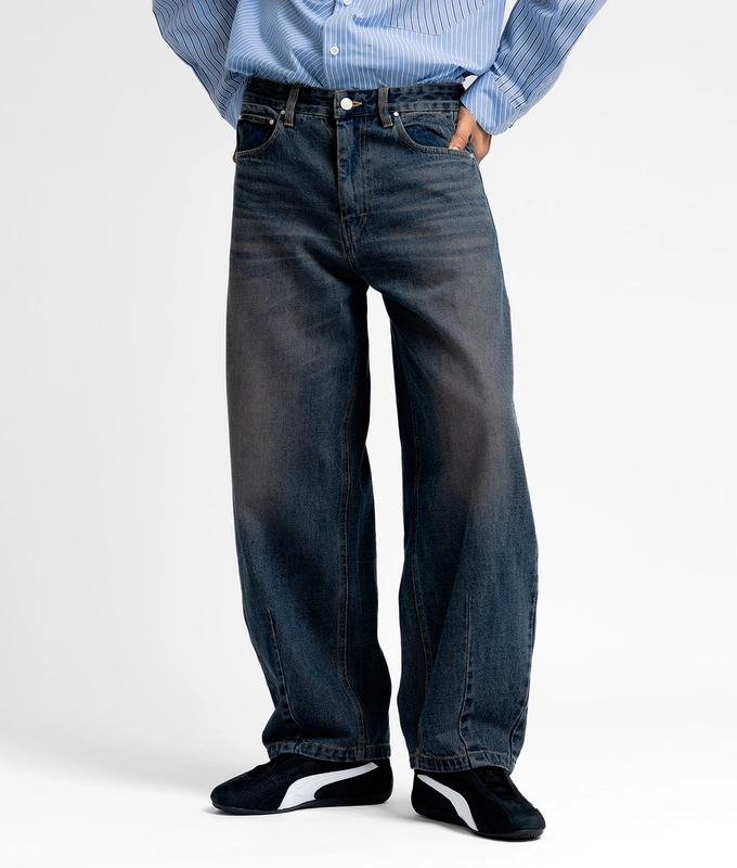 Barrel Leg Jeans