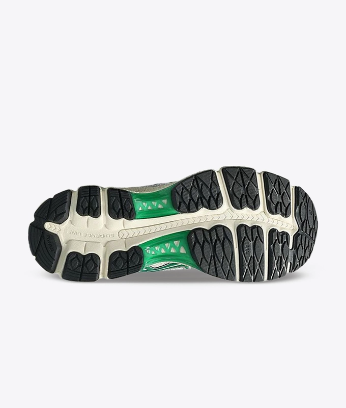 X CARNIVAL GEL-KAYANO 121