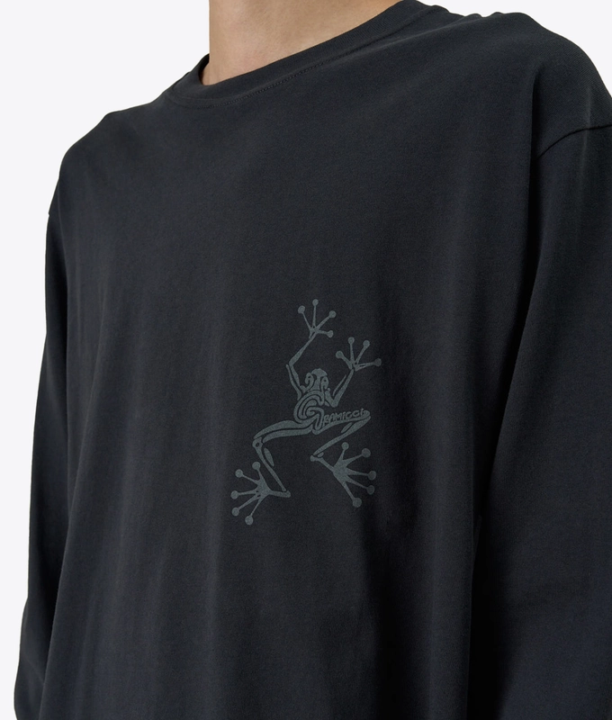 STICKY HANDS LONG SLEEVE TEE