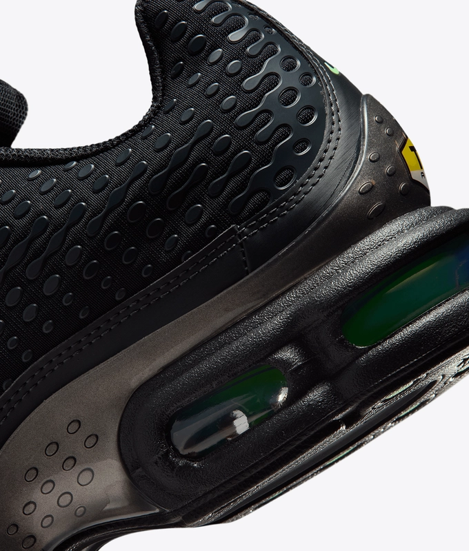 AIR MAX PLUS VII