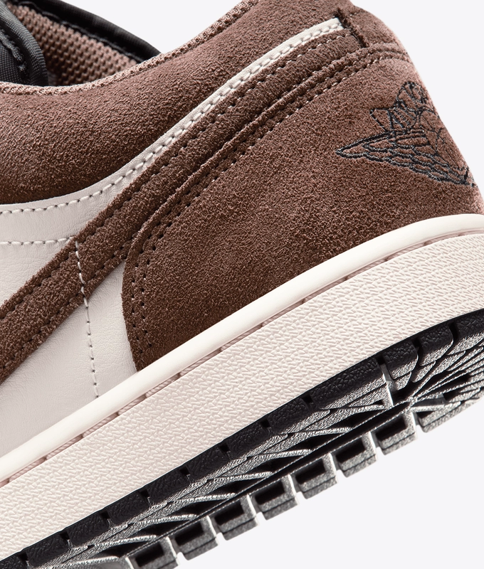 AIR JORDAN 1 LOW