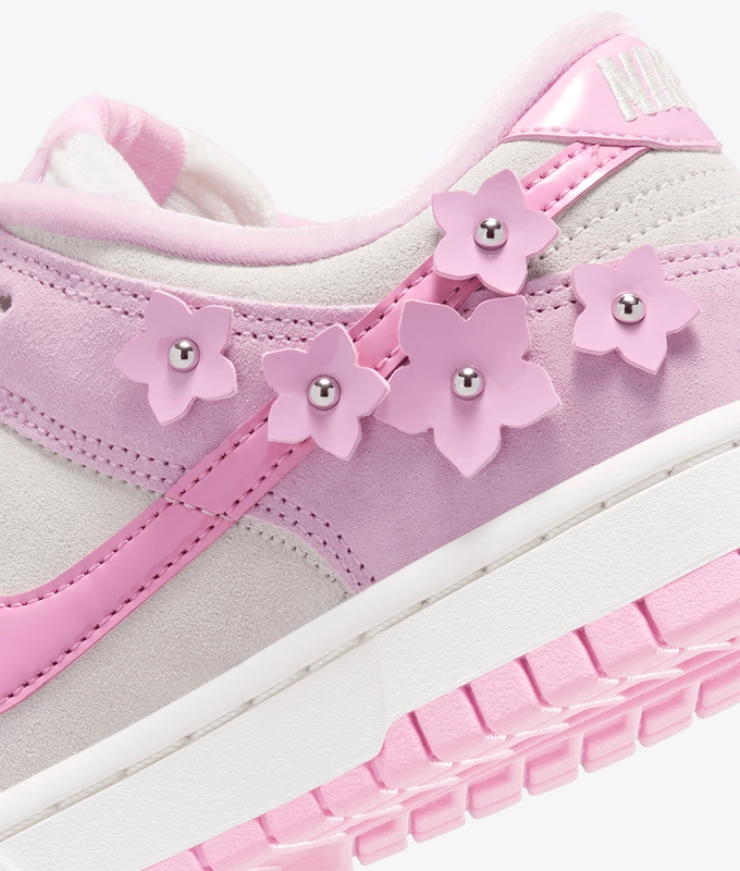 DUNK LOW SE