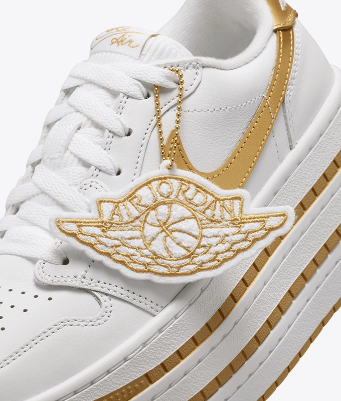 AIR JORDAN 1 TRIPLE STACK SE