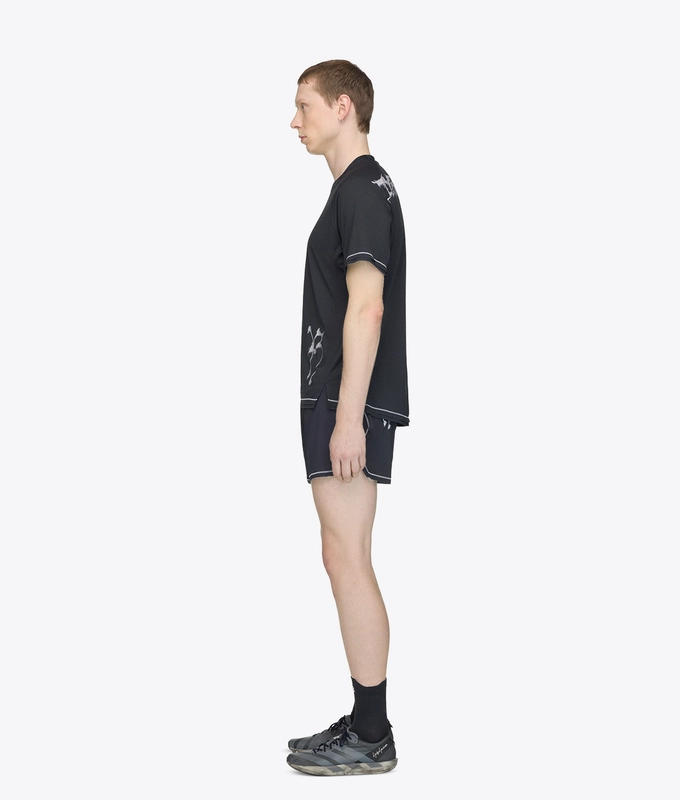 GRAPHIC RUNNING SHORT
