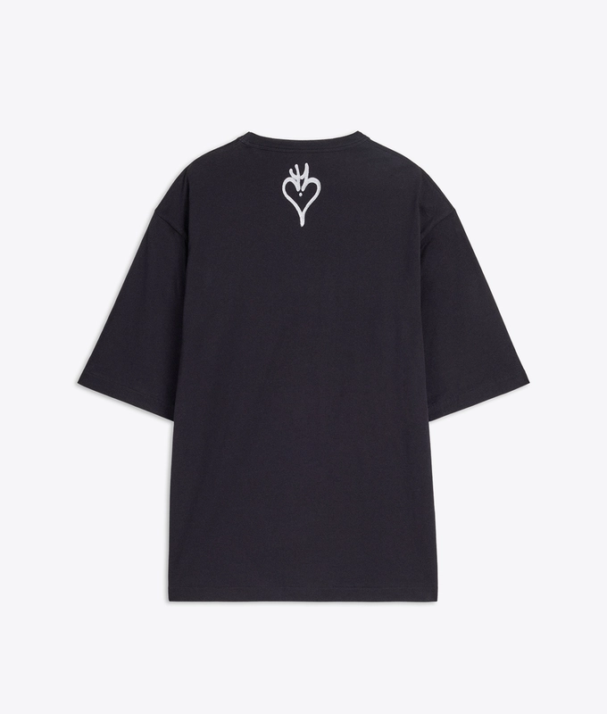 CHITO GRAPHIC TEE