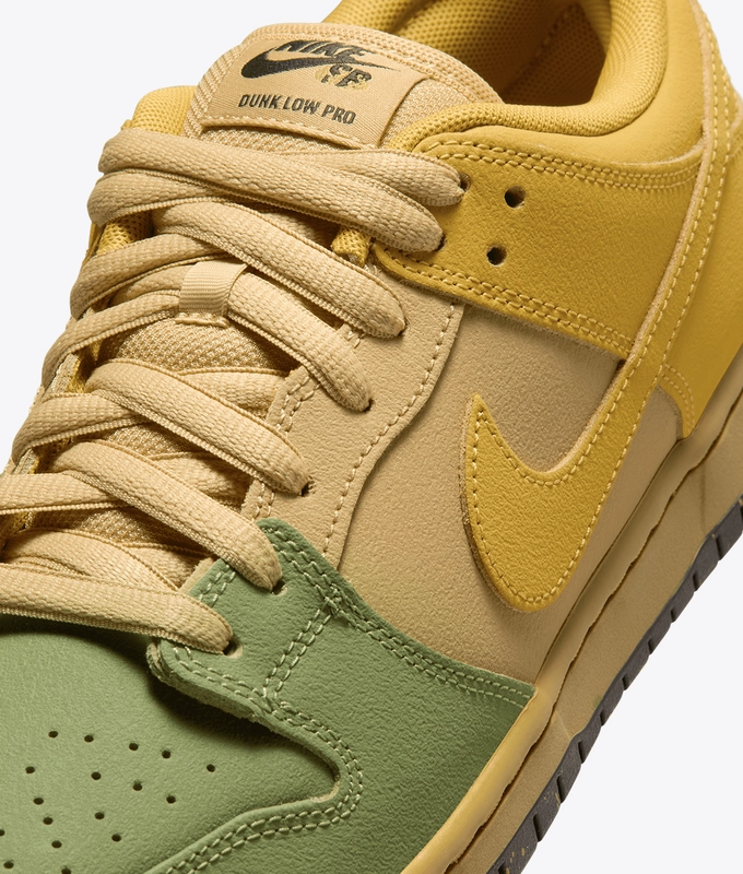 SB DUNK LOW PRO