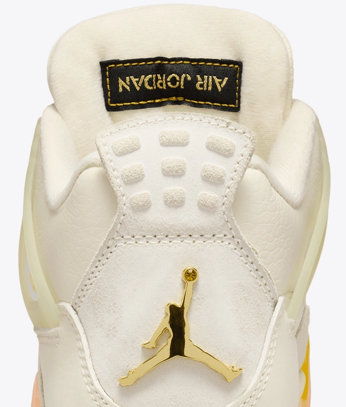 AIR JORDAN 4 RETRO