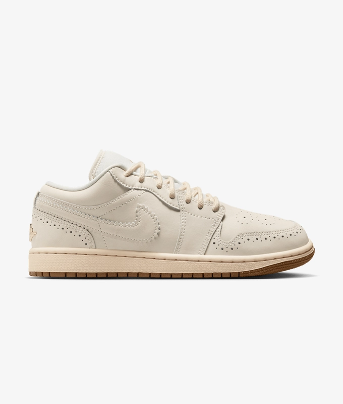 AIR JORDAN 1 LOW SE
