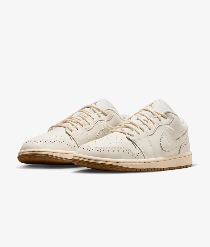 AIR JORDAN 1 LOW SE