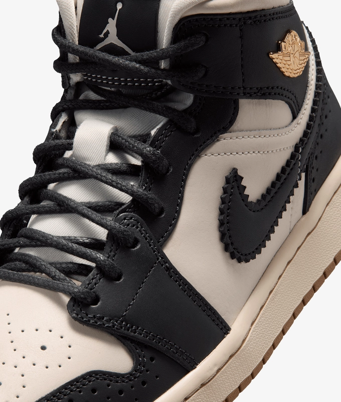 AIR JORDAN 1 MID SE
