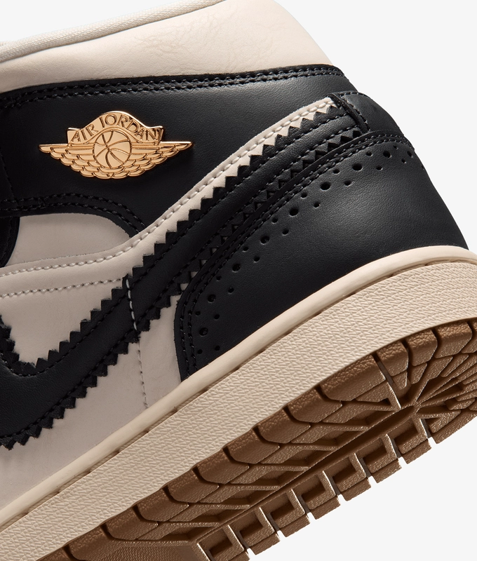 AIR JORDAN 1 MID SE