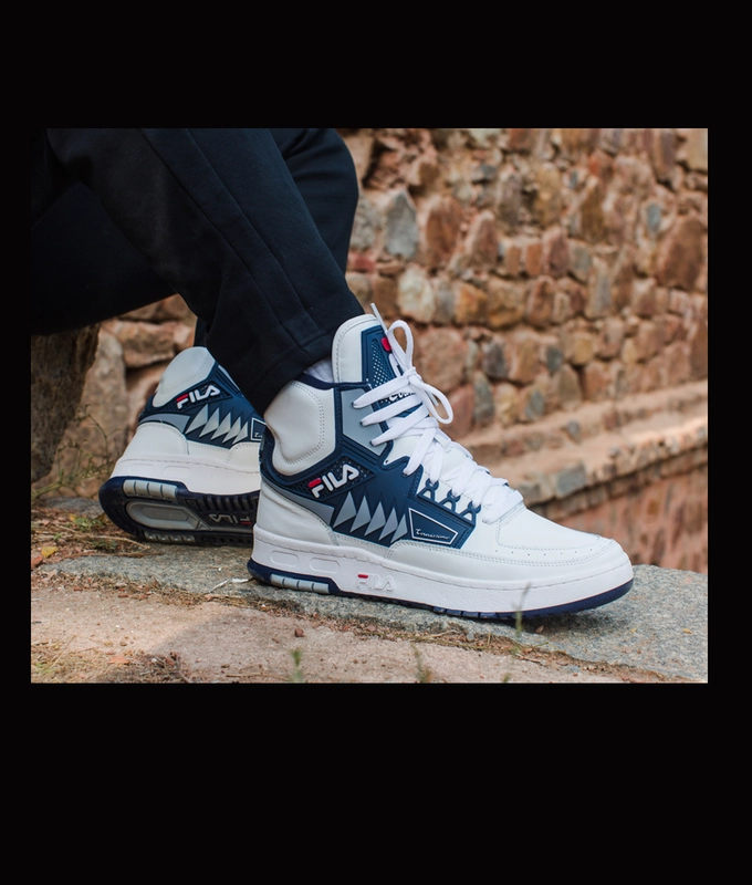 TOURISSIMO 'WHITE / FILA NAVY'