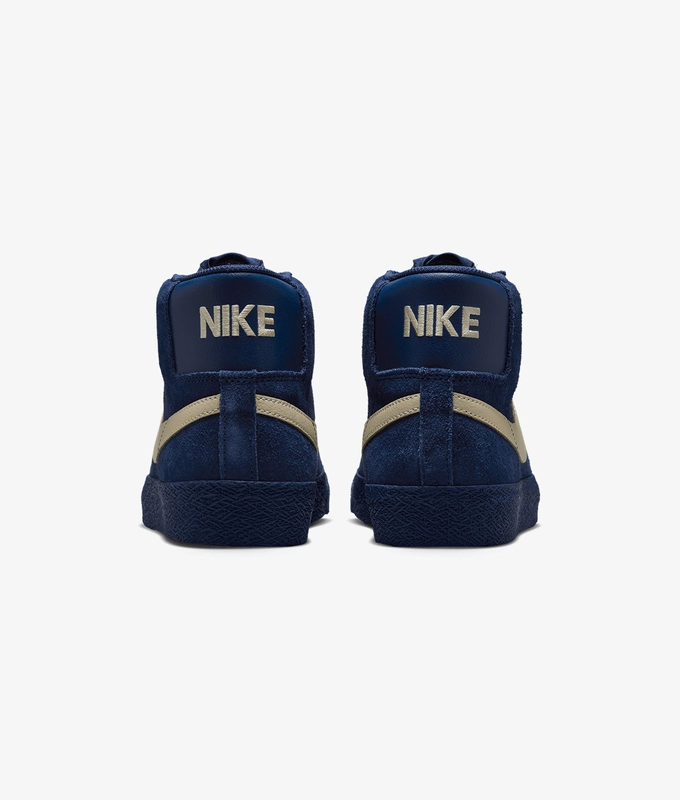 SB ZOOM BLAZER MID