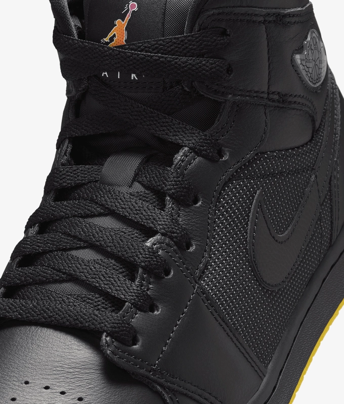 AIR JORDAN 1 MID SE