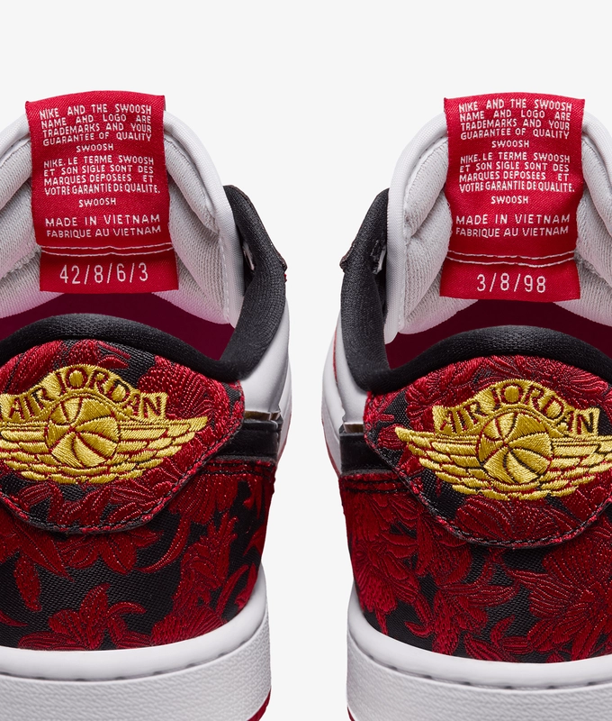 AIR JORDAN 1 RETRO LOW OG "LAST DANCE IN THE GARDEN"