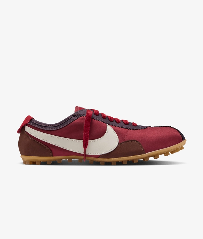 MOON SHOE