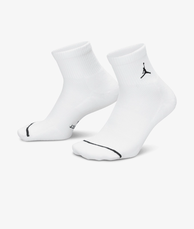 EVERYDAY ELEVATED ANKLE SOCKS 3 PAIRS