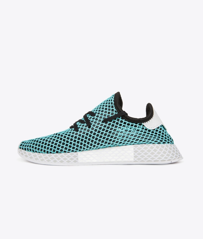 DEERUPT RUNNER PARLEY 'CORE BLACK'