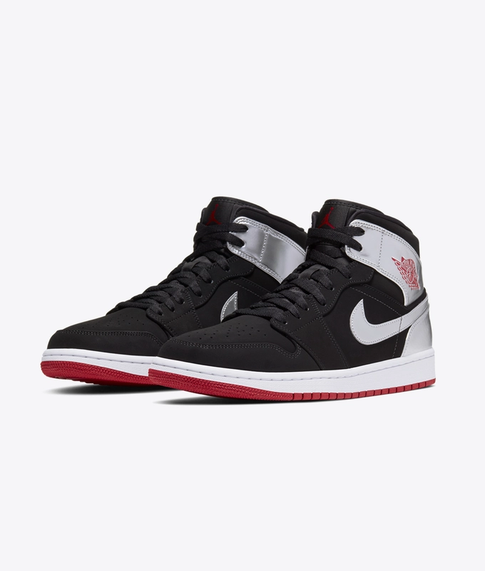 AIR JORDAN 1 MID