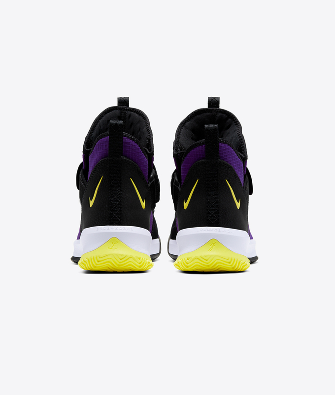 LEBRON SOLDIER X111 SFG EP 'VOLTAGE PURPLE /DYNAMIC YELLOW'