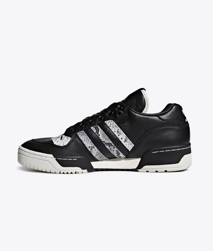 United Arrows  Sons RIVALRY LO 'CORE BLACK/CHALK WHITE'
